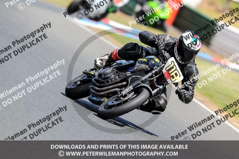 enduro digital images;event digital images;eventdigitalimages;mallory park;mallory park photographs;mallory park trackday;mallory park trackday photographs;no limits trackdays;peter wileman photography;racing digital images;trackday digital images;trackday photos